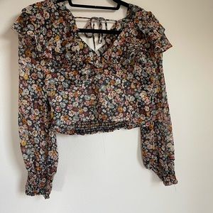 Zara cropped floral long sleeve blouse